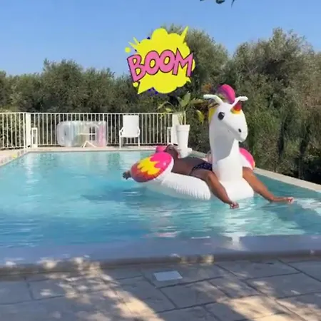Holiday home Trullo Il Gelso With Private Salt Water Infinity Pool And Jacuzzi Inside San Michele Salentino