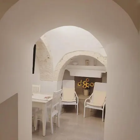 Trullo Il Gelso With Private Salt Water Infinity Pool And Jacuzzi Inside Hébergement de vacances *