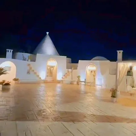 Trullo Il Gelso With Private Salt Water Infinity Pool And Jacuzzi Inside Hébergement de vacances *