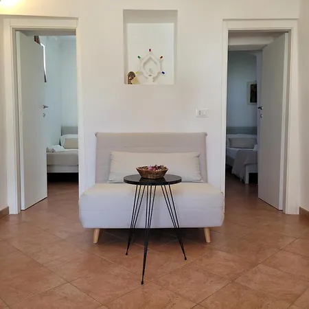 Trullo Il Gelso With Private Salt Water Infinity Pool And Jacuzzi Inside