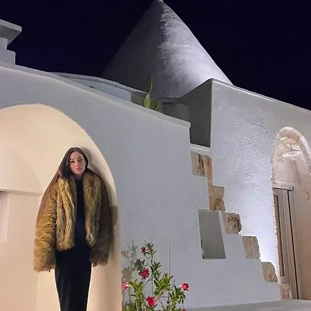 Hébergement de vacances Trullo Il Gelso With Private Salt Water Infinity Pool And Jacuzzi Inside *